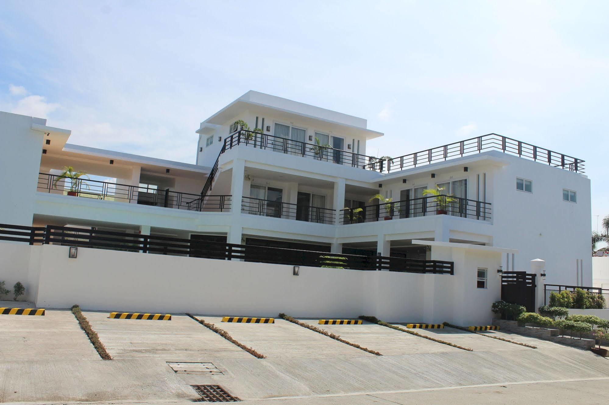 Be-Ing Suites Davao City Exteriér fotografie